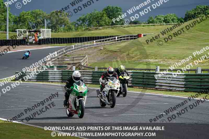 enduro digital images;event digital images;eventdigitalimages;mallory park;mallory park photographs;mallory park trackday;mallory park trackday photographs;no limits trackdays;peter wileman photography;racing digital images;trackday digital images;trackday photos